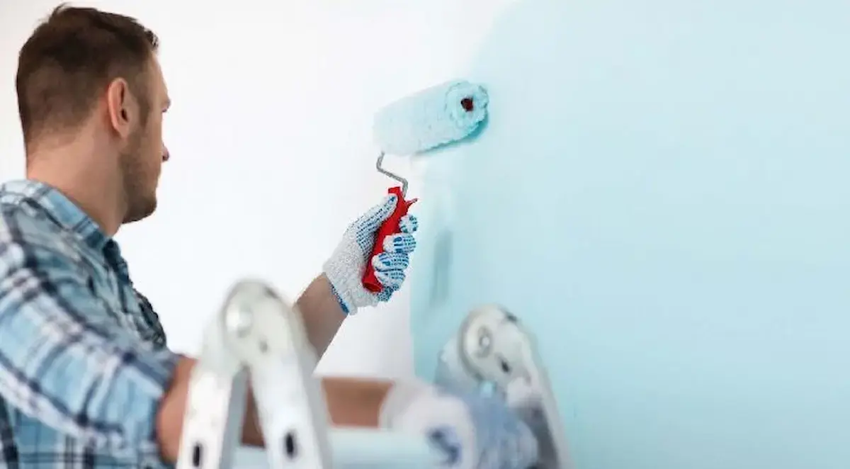 découvrez nos astuces pour économiser sur le prix de la peinture murale tout en obtenant un résultat de qualité.