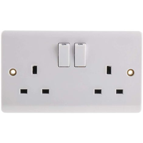 découvrez les tarifs pour la pose d'une prise électrique : coûts, main-d'œuvre et conseils pour bien choisir votre électricien.