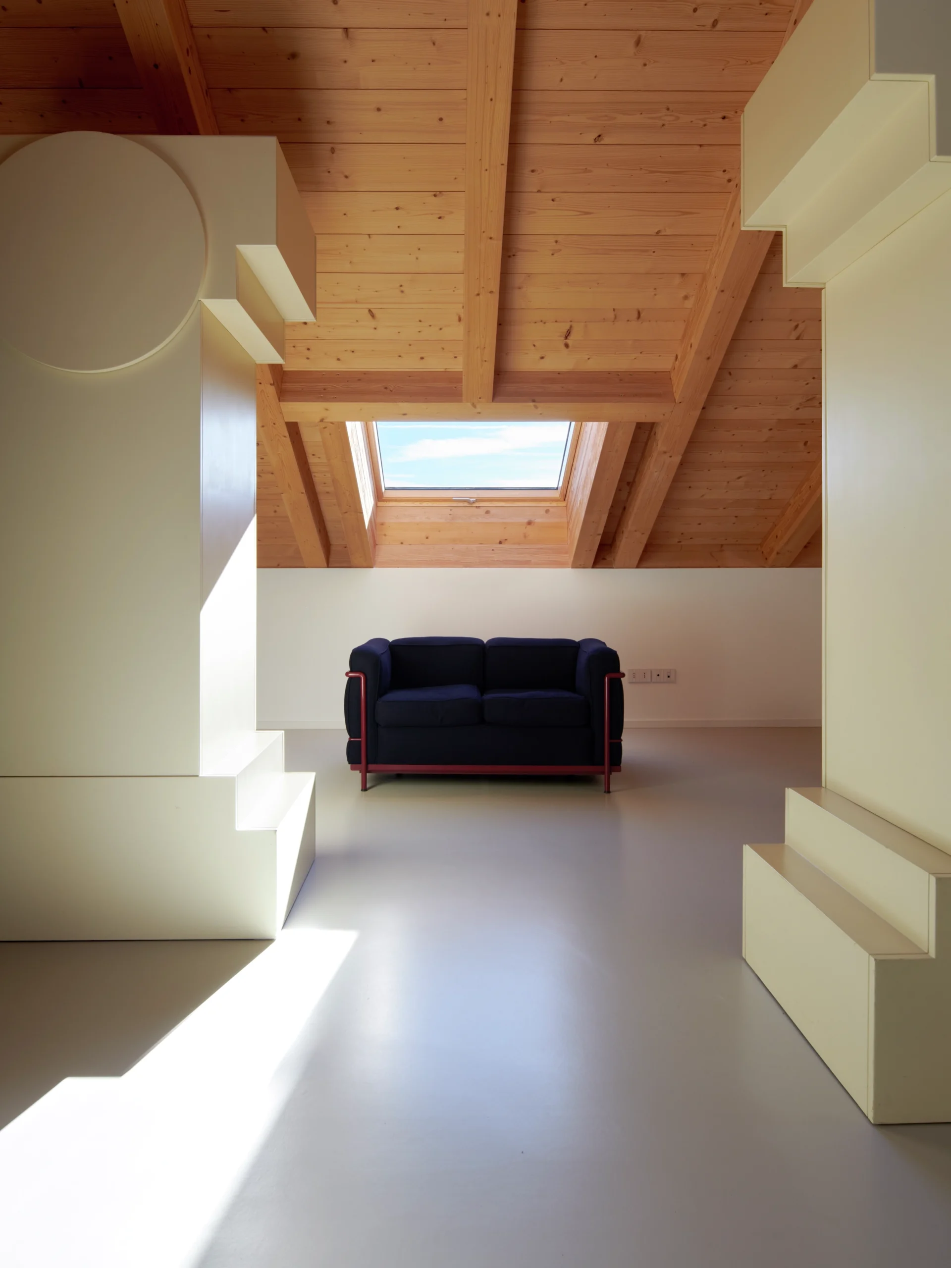 découvrez notre guide complet pour estimer et optimiser le prix de rénovation de votre immeuble, avec des conseils pratiques et des astuces pour maîtriser votre budget.