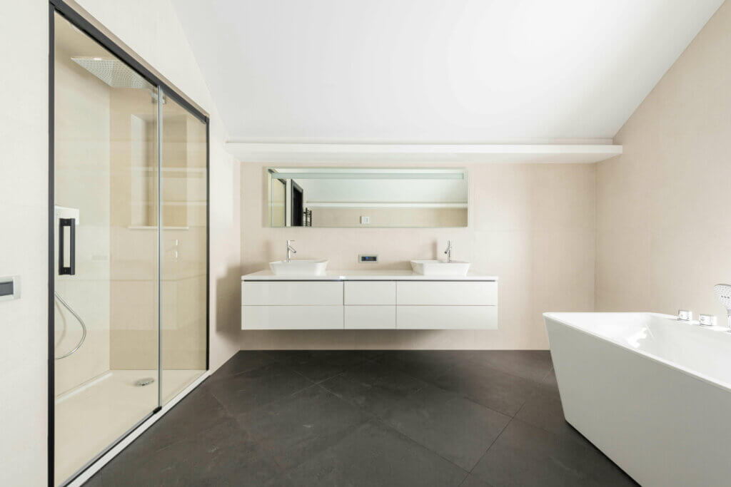 découvrez les prix de rénovation de salle de bain à paris. obtenez des devis détaillés pour transformer votre salle d'eau selon vos envies et votre budget.