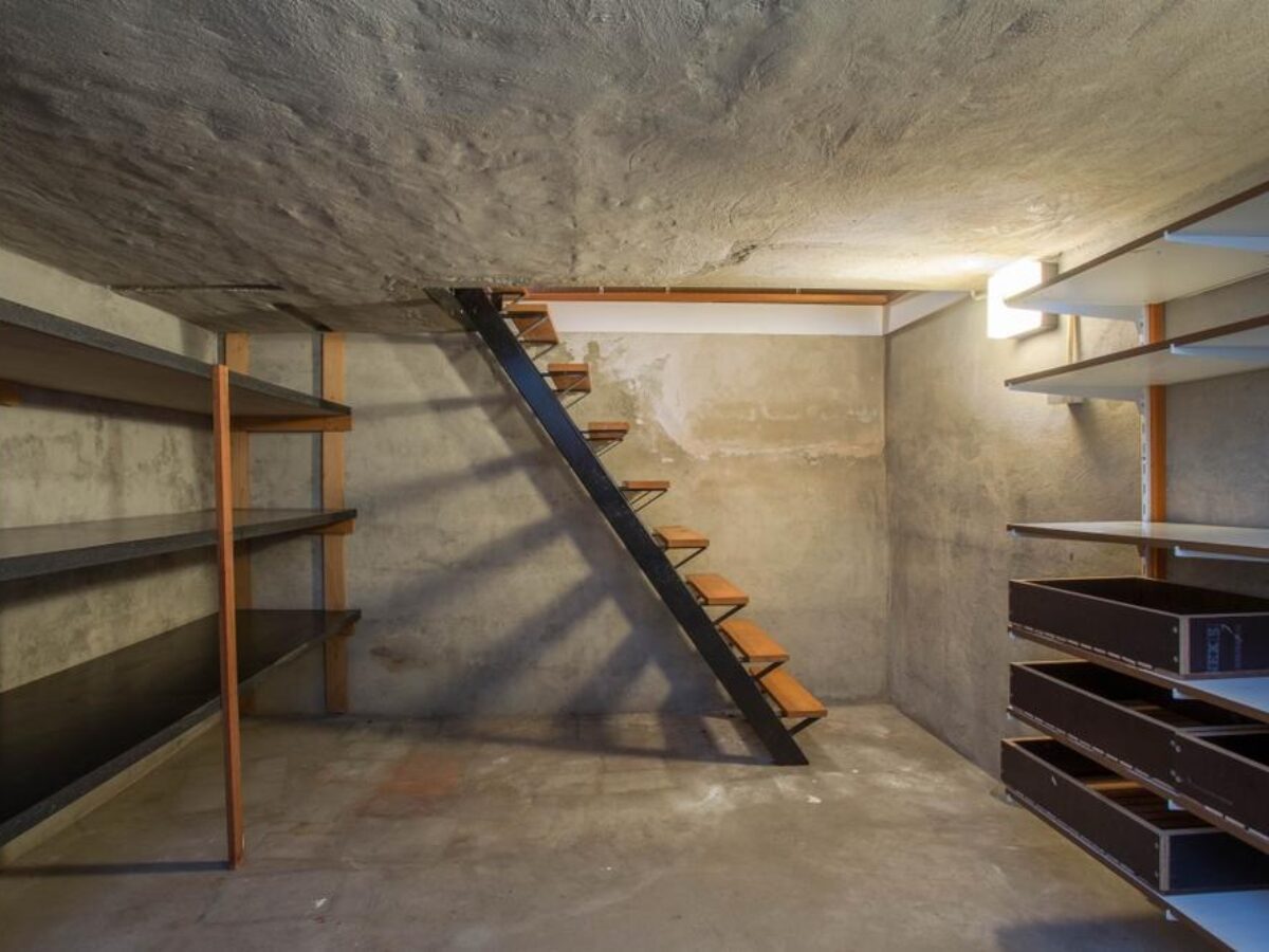 découvrez les prix pour l'aménagement de votre sous-sol : estimations détaillées, facteurs influençant le coût, et conseils pour un budget maîtrisé.