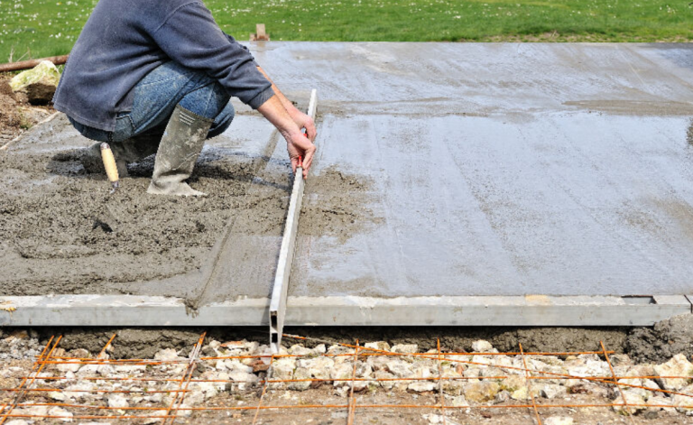 découvrez les prix compétitifs pour la réalisation d'une terrasse en béton. obtenez des informations claires sur les coûts selon les matériaux, dimensions et finitions pour votre projet de terrasse extérieure.
