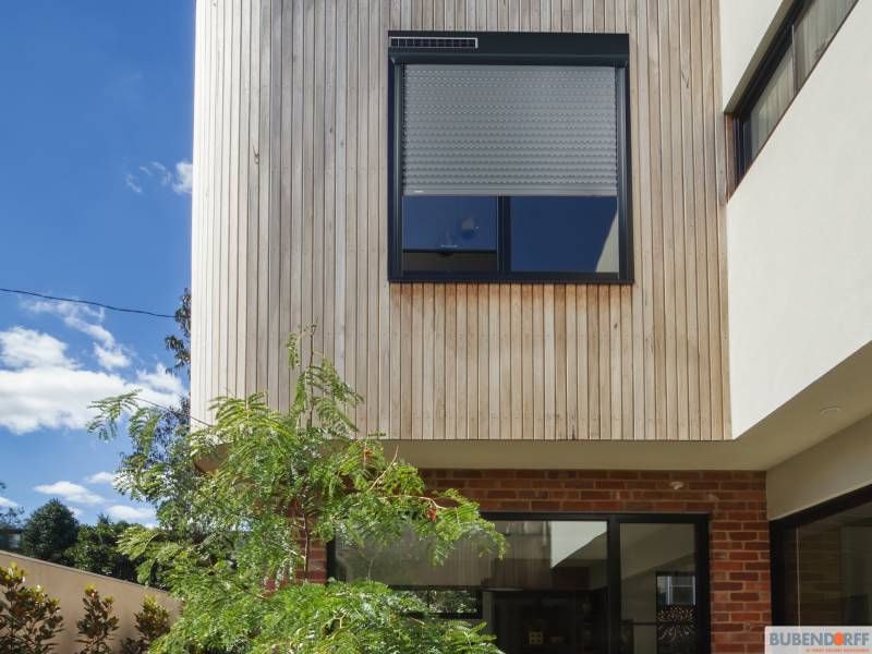 découvrez nos prix compétitifs pour des volets en bois économiques, alliant qualité et durabilité pour un excellent rapport qualité-prix.