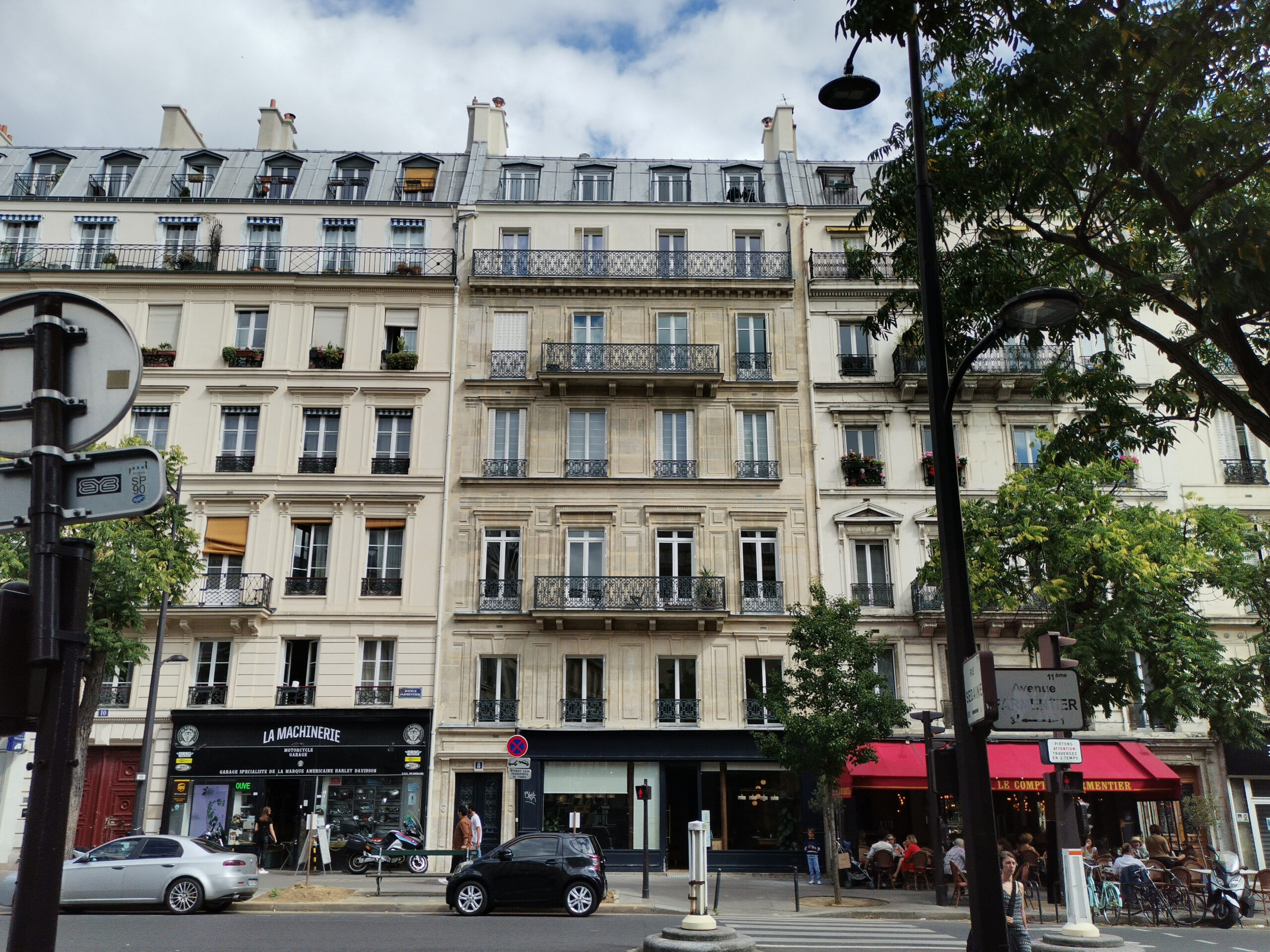 expert en ravalement de façades à paris 20, nous rénovons et embellissons vos murs extérieurs avec des techniques professionnelles pour assurer durabilité et esthétisme.