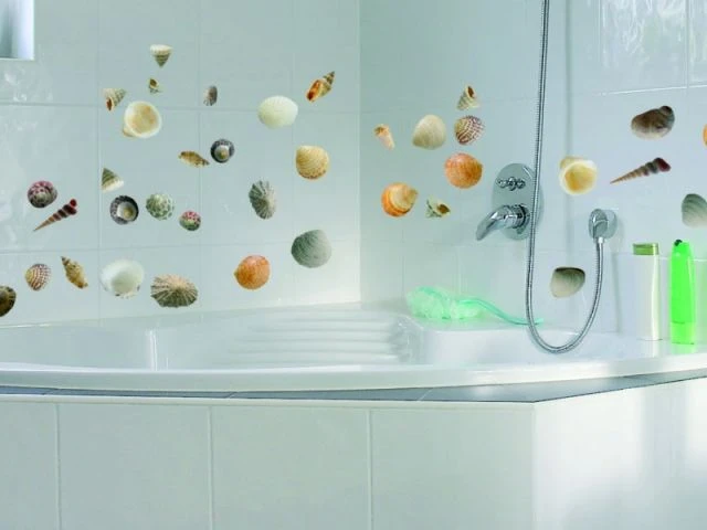 découvrez des astuces faciles pour recouvrir votre carrelage et transformer votre intérieur sans travaux lourds. solutions rapides et économiques à portée de main.