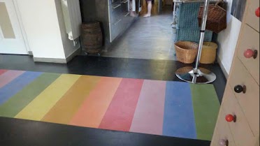 découvrez des solutions faciles et tendance pour recouvrir votre carrelage de sol et donner un nouvel élan à votre intérieur sans travaux lourds.