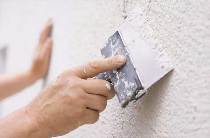 découvrez nos conseils pratiques pour refaire le crépi de votre maison facilement et durablement. guide étape par étape pour un résultat professionnel.