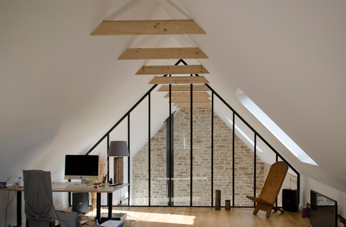 découvrez nos services de réhabilitation de granges pour transformer votre espace ancien en lieu moderne et fonctionnel, tout en conservant son charme authentique.