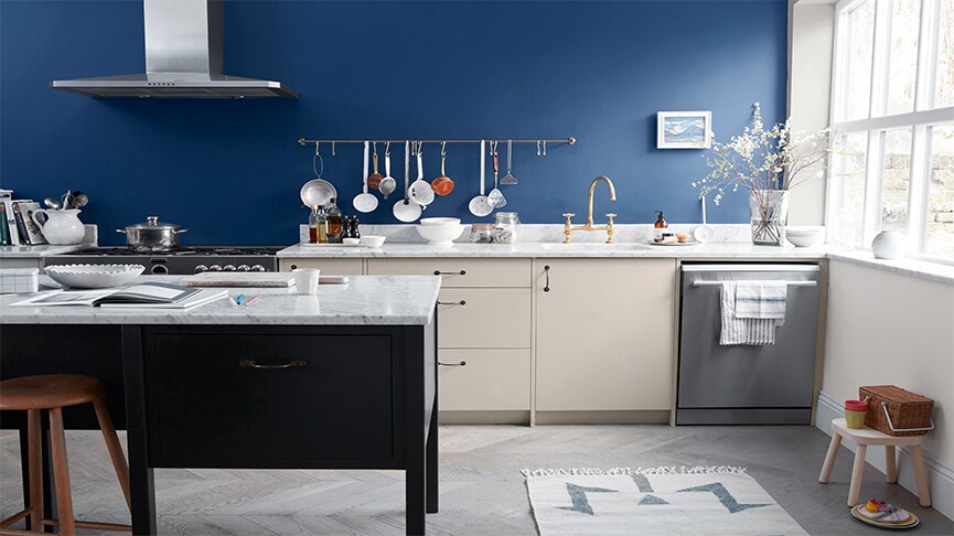 découvrez des astuces et inspirations pour relooker vos meubles de cuisine facilement et avec style. transformez votre espace culinaire en un lieu moderne et chaleureux.