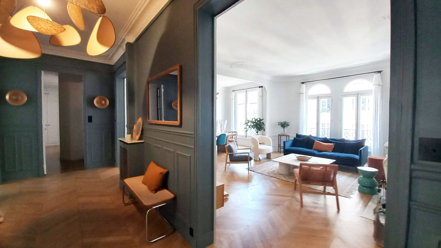 découvrez comment transformer votre appartement haussmannien avec un relooking alliant élégance classique et touches de modernité pour un intérieur unique et raffiné.