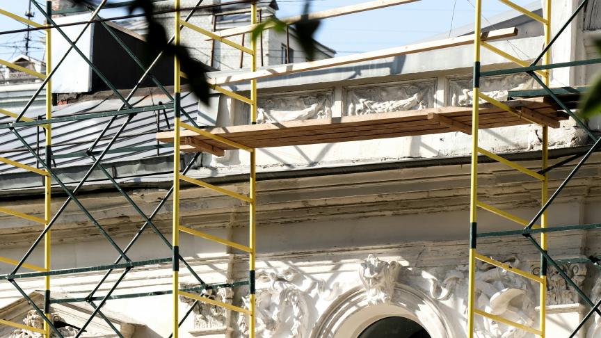 découvrez nos services de rénovation pour transformer et valoriser votre intérieur avec expertise et qualité.