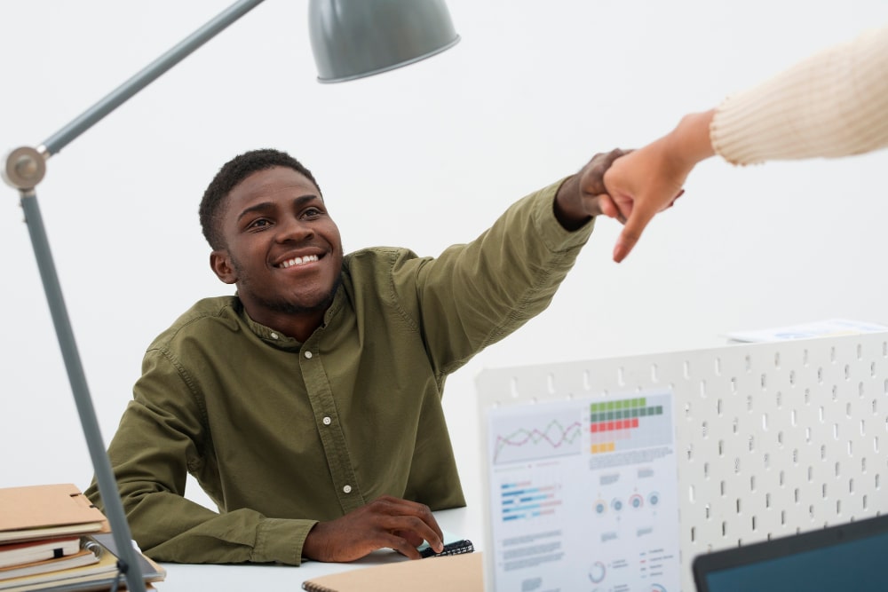 découvrez comment la rénovation à rungis peut augmenter la valeur de votre bien immobilier grâce à des travaux de qualité et des conseils d'experts.