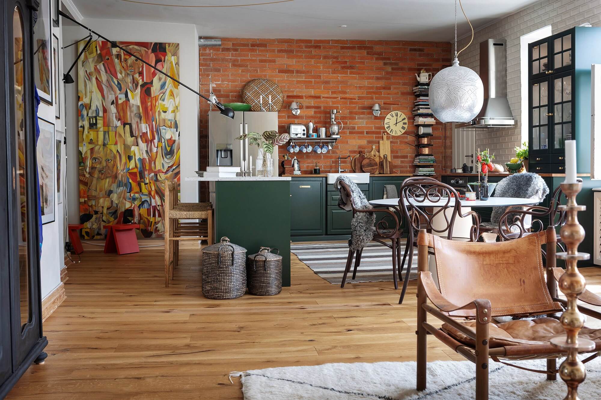 découvrez comment organiser et planifier efficacement la rénovation d'un appartement de 100m2 pour un résultat optimal et sans stress.