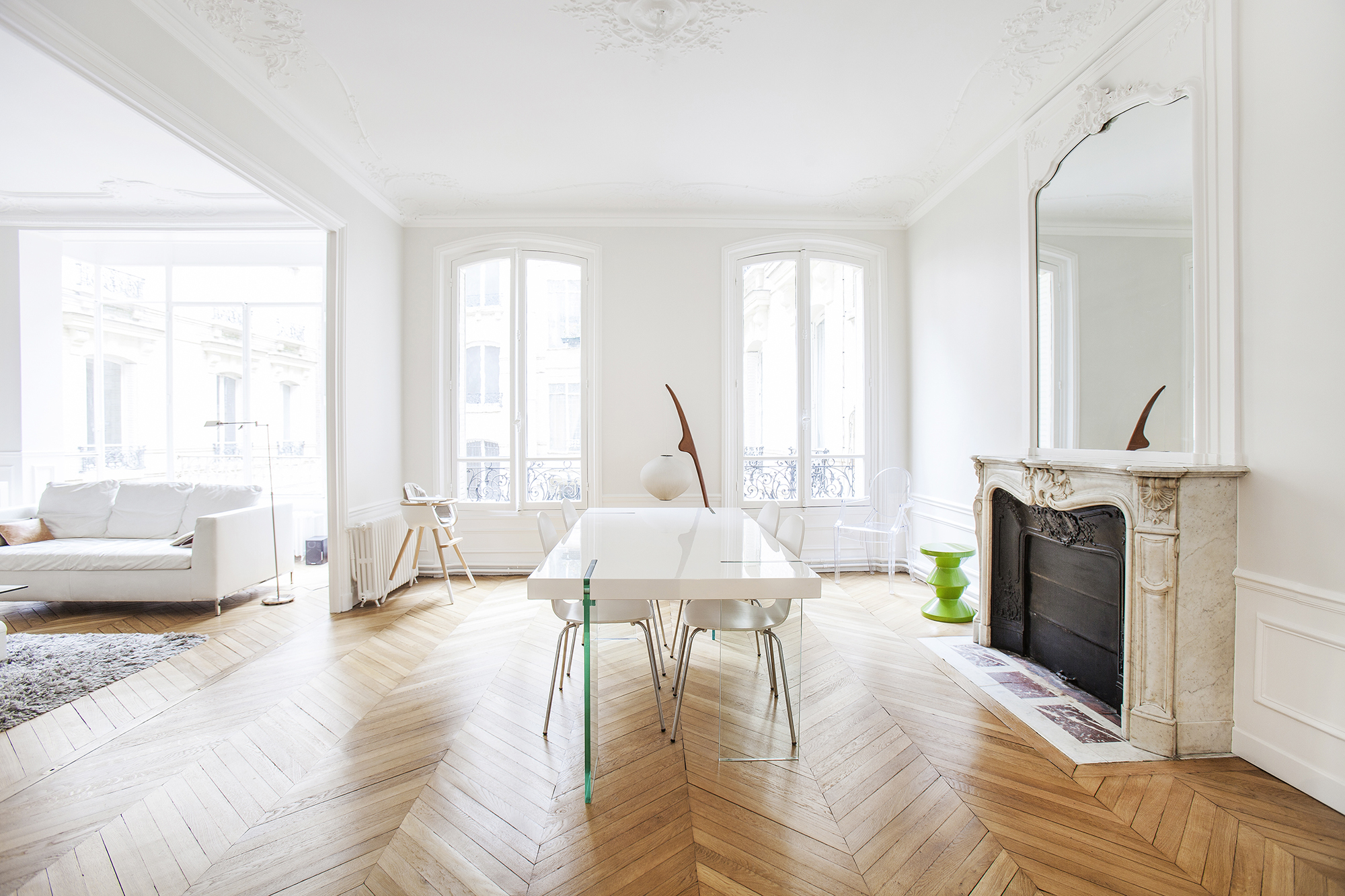 découvrez des solutions expertes pour la rénovation de votre appartement : conseils, idées et services pour transformer votre intérieur avec style et efficacité.