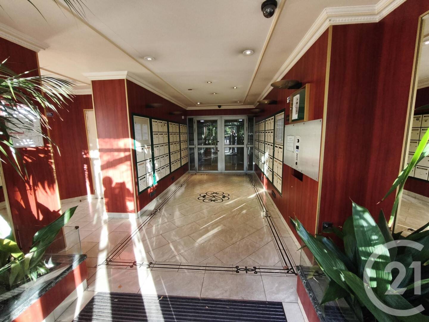 renovation appartement joinville le pont 2 découvrez nos services professionnels de rénovation d'appartement à joinville-le-pont pour transformer votre intérieur avec qualité et savoir-faire.