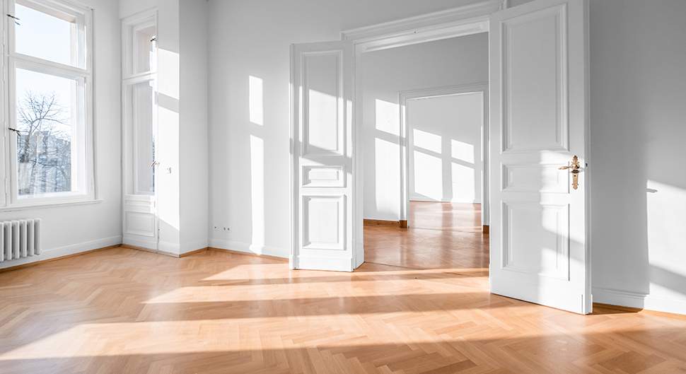 découvrez tout ce qu'il faut savoir sur la rénovation d'appartement : estimation des prix, conseils pour établir un budget réaliste et astuces pour maîtriser vos dépenses.