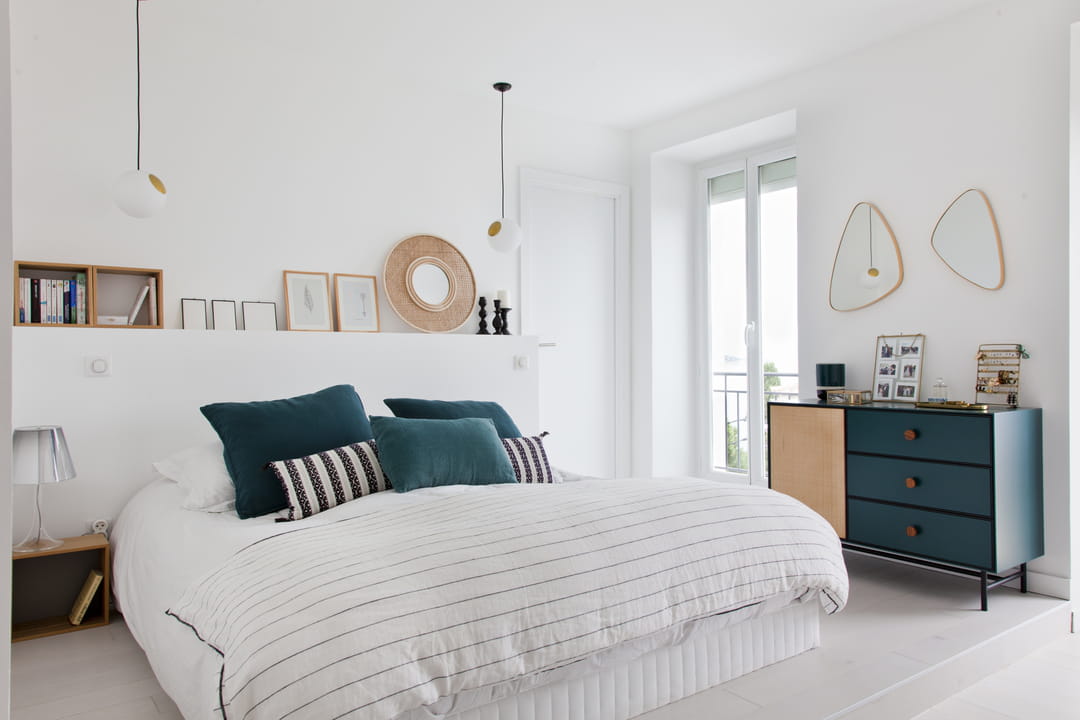 découvrez nos conseils et astuces pour réussir la rénovation de votre chambre, alliant confort et style pour un espace à votre image.