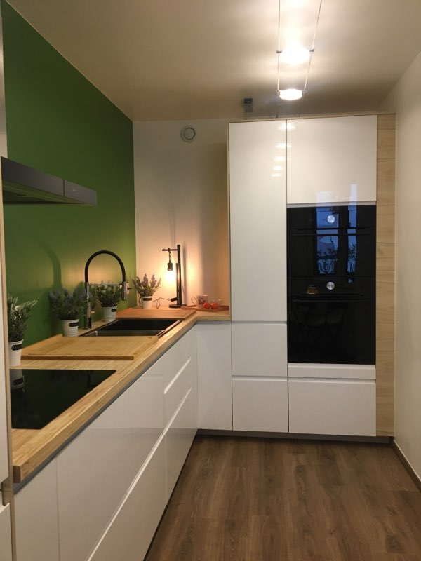 découvrez nos services de rénovation de cuisine à la brosse-montceaux pour transformer votre espace en un lieu moderne et fonctionnel.