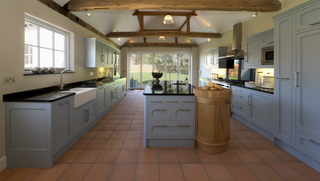 découvrez nos services professionnels de rénovation de cuisine à vieille-église-en-yvelines pour transformer votre espace culinaire avec style et fonctionnalité.