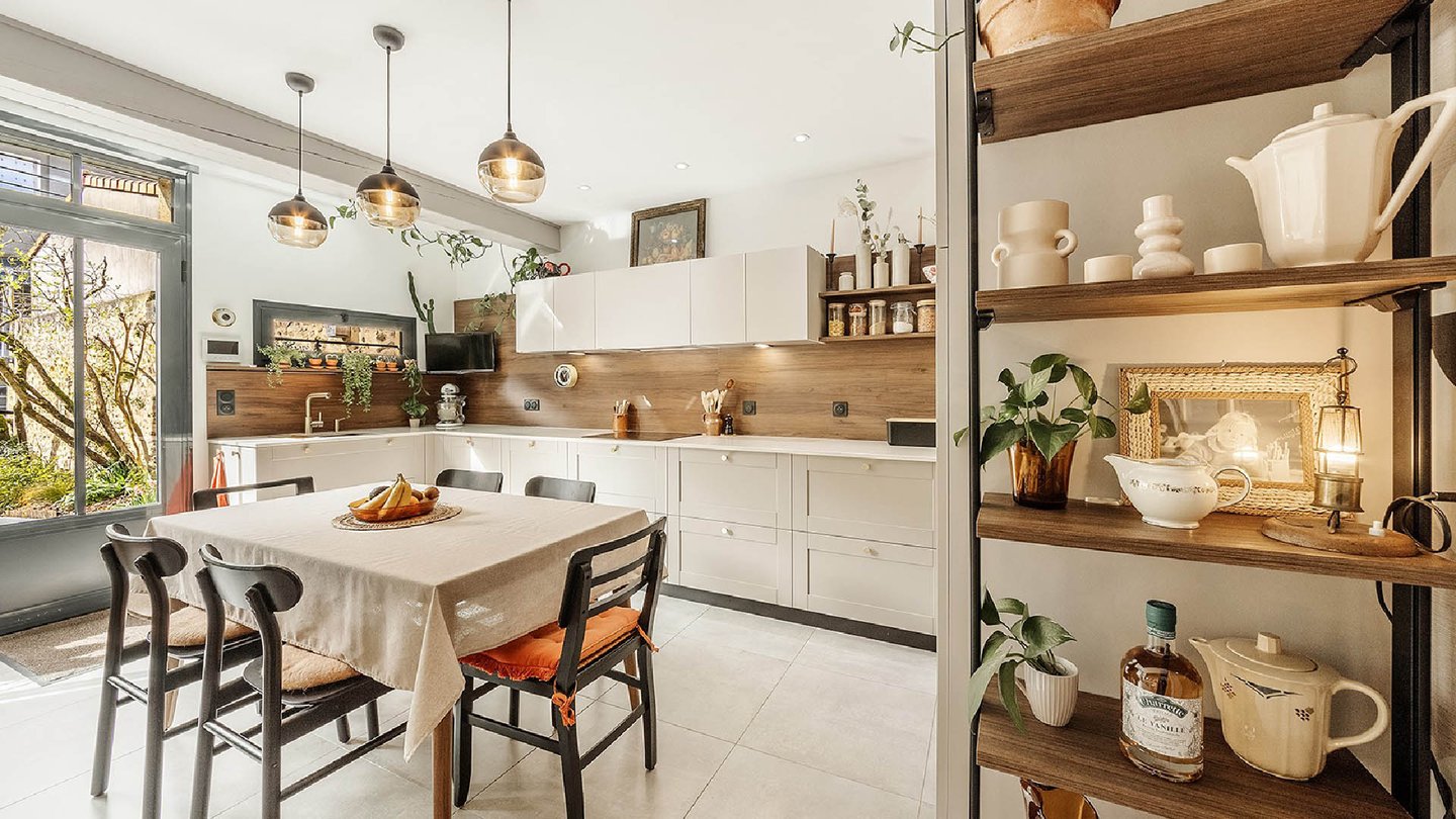 découvrez des conseils experts pour la rénovation de votre cuisine à osmoy. transformez votre espace avec des astuces pratiques, des idées design et un accompagnement professionnel.