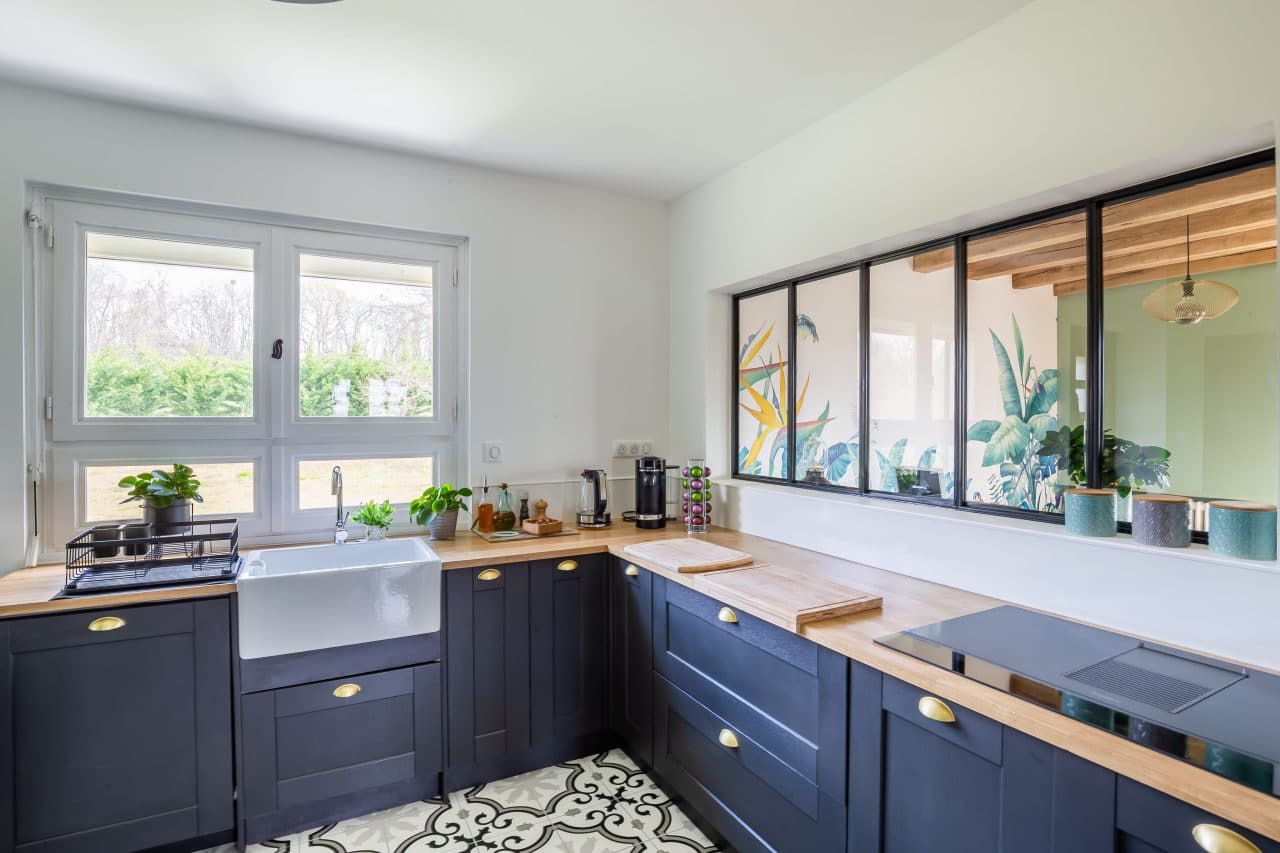 découvrez nos services professionnels de rénovation de cuisine à mézy-sur-seine pour transformer votre espace en un lieu moderne et fonctionnel.