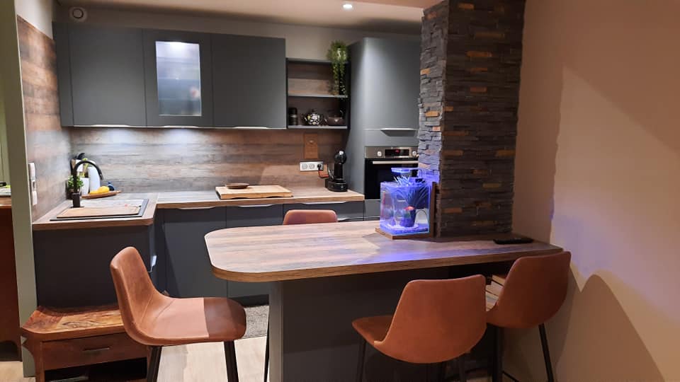 découvrez nos services professionnels de rénovation de cuisine à neauphlette. transformez votre espace culinaire avec expertise et style.