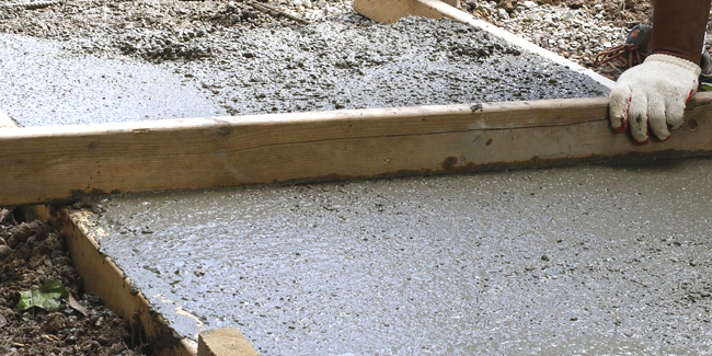 découvrez nos solutions expertes pour la rénovation de dalle béton, assurant solidité et durabilité à vos sols.