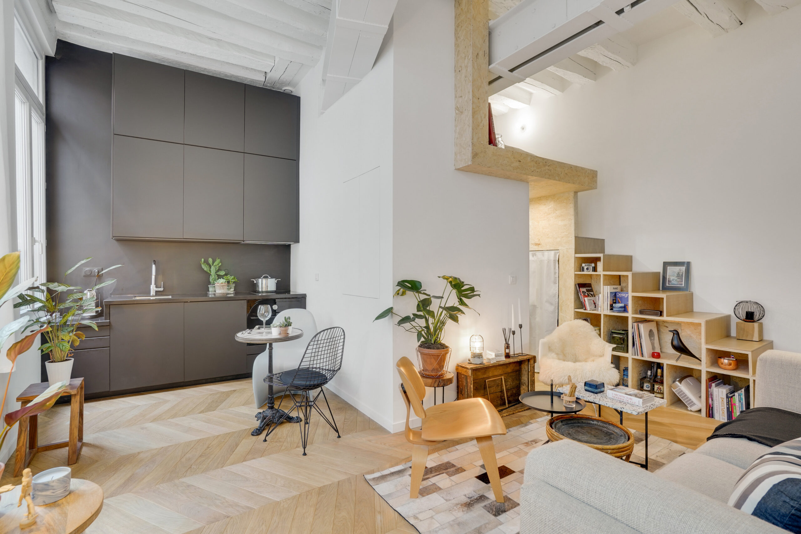 découvrez nos services de rénovation d’appartement réalisés par un architecte professionnel pour transformer votre espace selon vos envies et vos besoins.