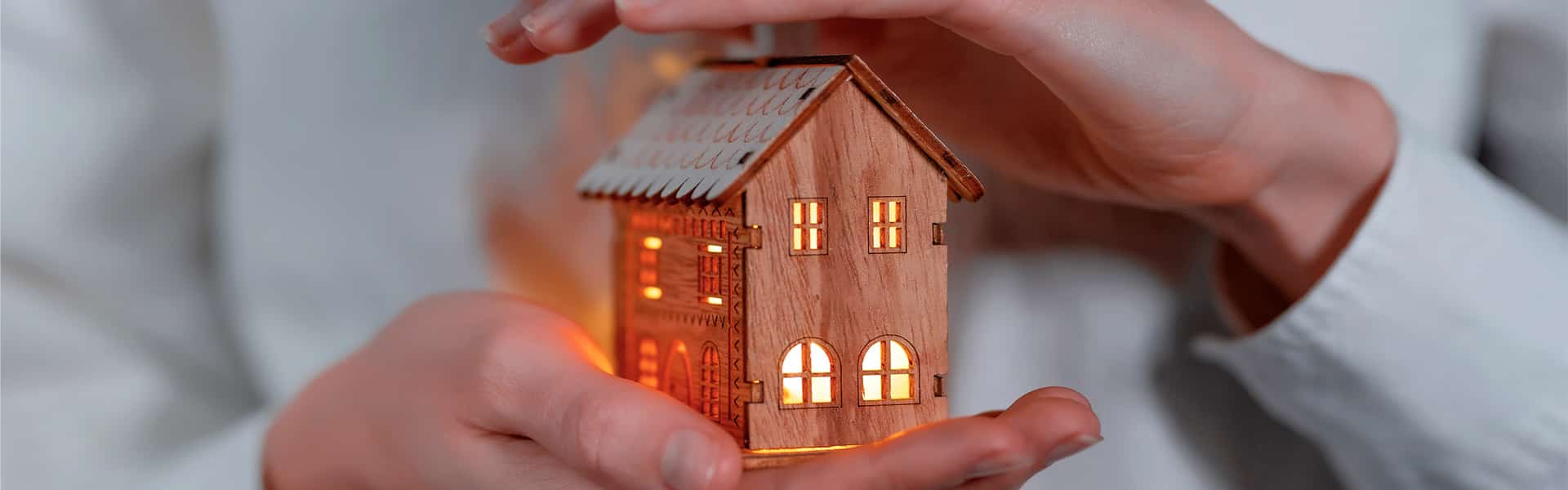 découvrez nos solutions de rénovation énergétique pour améliorer l'efficacité de votre habitat, réduire vos factures et contribuer à la protection de l'environnement.