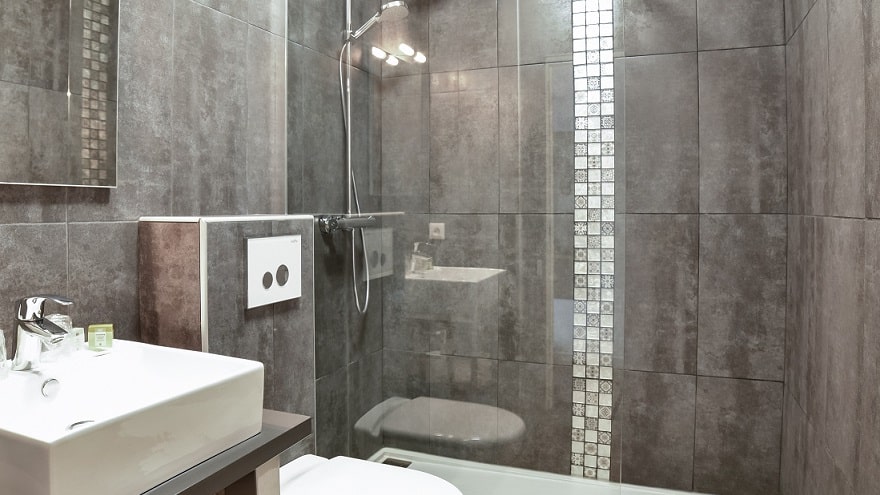 découvrez nos solutions de rénovation de faïence pour salle de bains, alliant design moderne et durabilité pour transformer votre espace en un lieu élégant et fonctionnel.