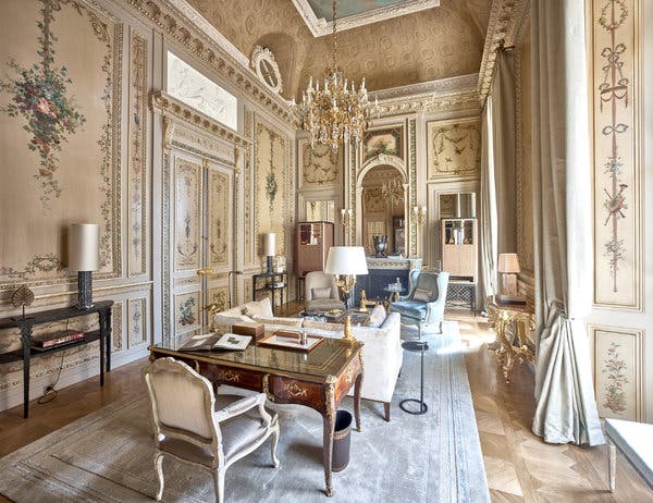 découvrez la rénovation exceptionnelle de l'hôtel crillon à paris, alliant patrimoine historique et modernité pour un séjour unique au cœur de la capitale.