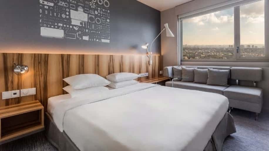découvrez la rénovation du hyatt paris, alliant luxe moderne et charme parisien pour une expérience d'hébergement inoubliable.