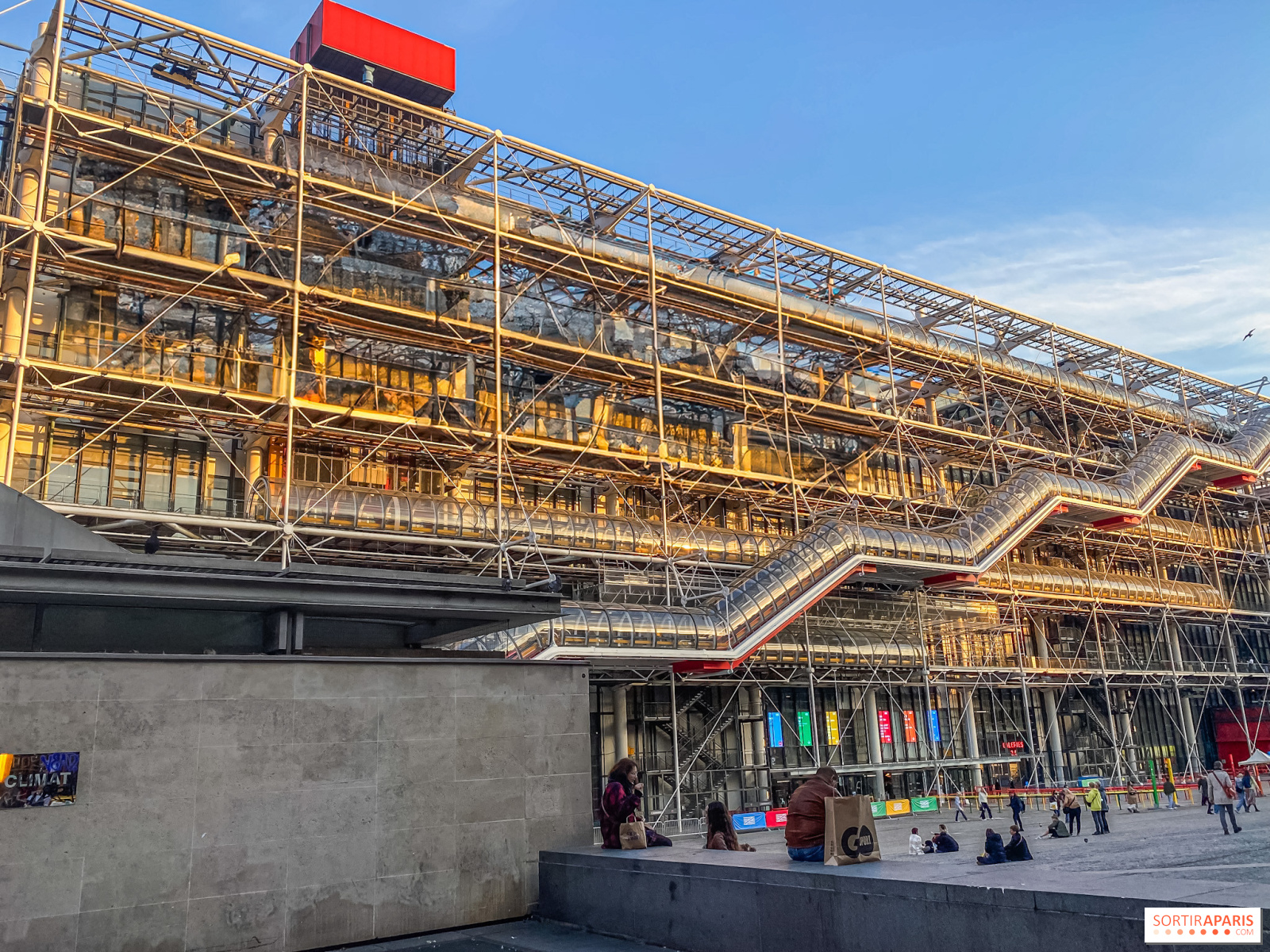 expertise en rénovation d'immeubles historiques dans le 2ème arrondissement de paris, alliant patrimoine et modernité pour sublimer vos bâtiments anciens.