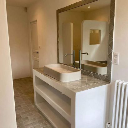 découvrez nos conseils et astuces pour la rénovation maison et transformez votre intérieur en un espace moderne, confortable et valorisé.