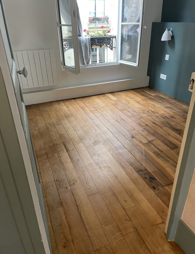 expert en rénovation de parquet à paris en 2025. redonnez vie à vos sols avec des techniques modernes et un savoir-faire traditionnel. devis gratuit et intervention rapide.