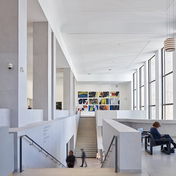 découvrez la rénovation partielle du musée d'art moderne de paris, alliant modernité et préservation du patrimoine artistique pour une expérience culturelle enrichie.