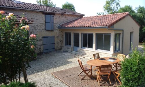 découvrez les coûts et astuces essentiels pour la rénovation de plomberie dans une maison ancienne. guide pratique pour bien planifier vos travaux et optimiser votre budget.