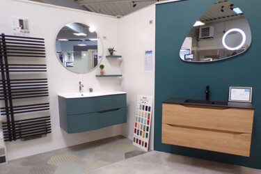 découvrez nos services professionnels de rénovation de salle de bain à vernouillet pour transformer votre espace avec style et qualité. devis gratuit et personnalisé.