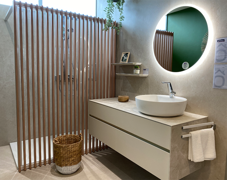 découvrez nos solutions de rénovation pour une salle de bain bien-être, alliant confort, design et fonctionnalité pour créer un espace de détente unique.