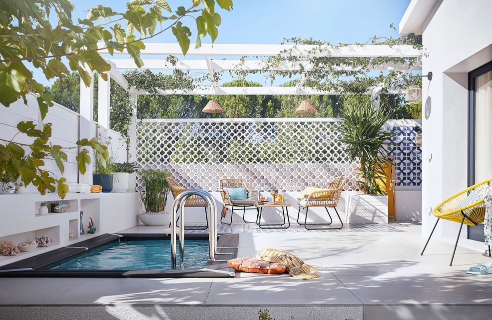 transformez votre salle de bain en une oasis de détente grâce à nos conseils de rénovation. inspirez-vous pour un espace moderne, fonctionnel et apaisant.