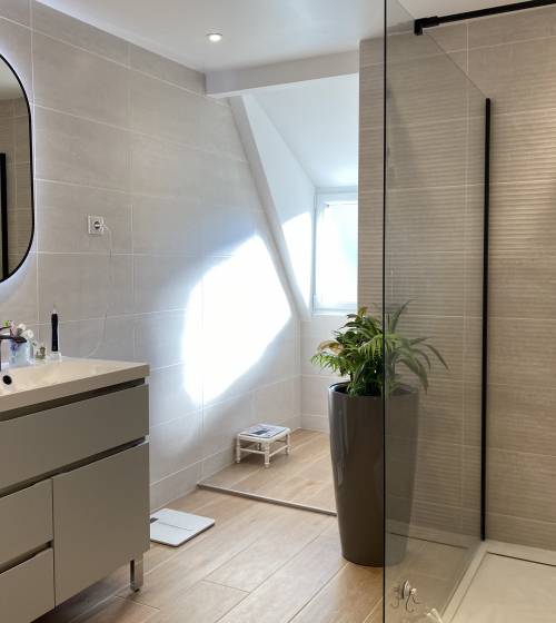 expert en rénovation de salle de bain à grisy-sur-seine, nous transformons votre espace avec des matériaux de qualité et un savoir-faire professionnel. contactez-nous pour un projet sur mesure.