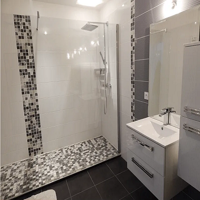 découvrez nos services de rénovation de salle de bain moderne à saint-rémy-l'honoré. transformez votre espace avec design, confort et qualité professionnelle.