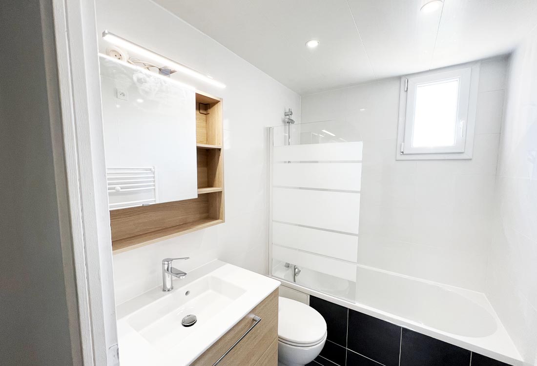 expert en rénovation de salle de bain à osmoy (78910), nous transformons votre espace avec des matériaux de qualité pour un résultat moderne et fonctionnel.