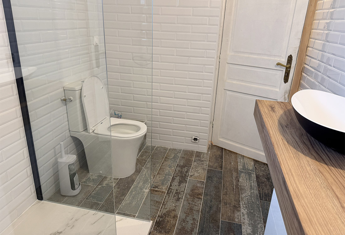 expert en rénovation de salle de bain à rosay (78790), nous transformons votre espace avec des matériaux de qualité et un savoir-faire professionnel. contactez-nous pour un devis personnalisé.