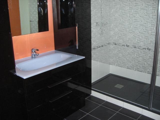 découvrez notre service de rénovation salle de bain sur-mesure à forfry, alliant design personnalisé et qualité d’exécution pour transformer votre espace en un lieu unique et confortable.