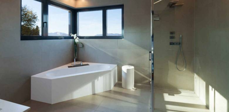 découvrez nos conseils clés pour réussir votre rénovation de salle de bains à vaires-sur-marne en 2025. guide pratique, astuces et idées pour un projet réussi.