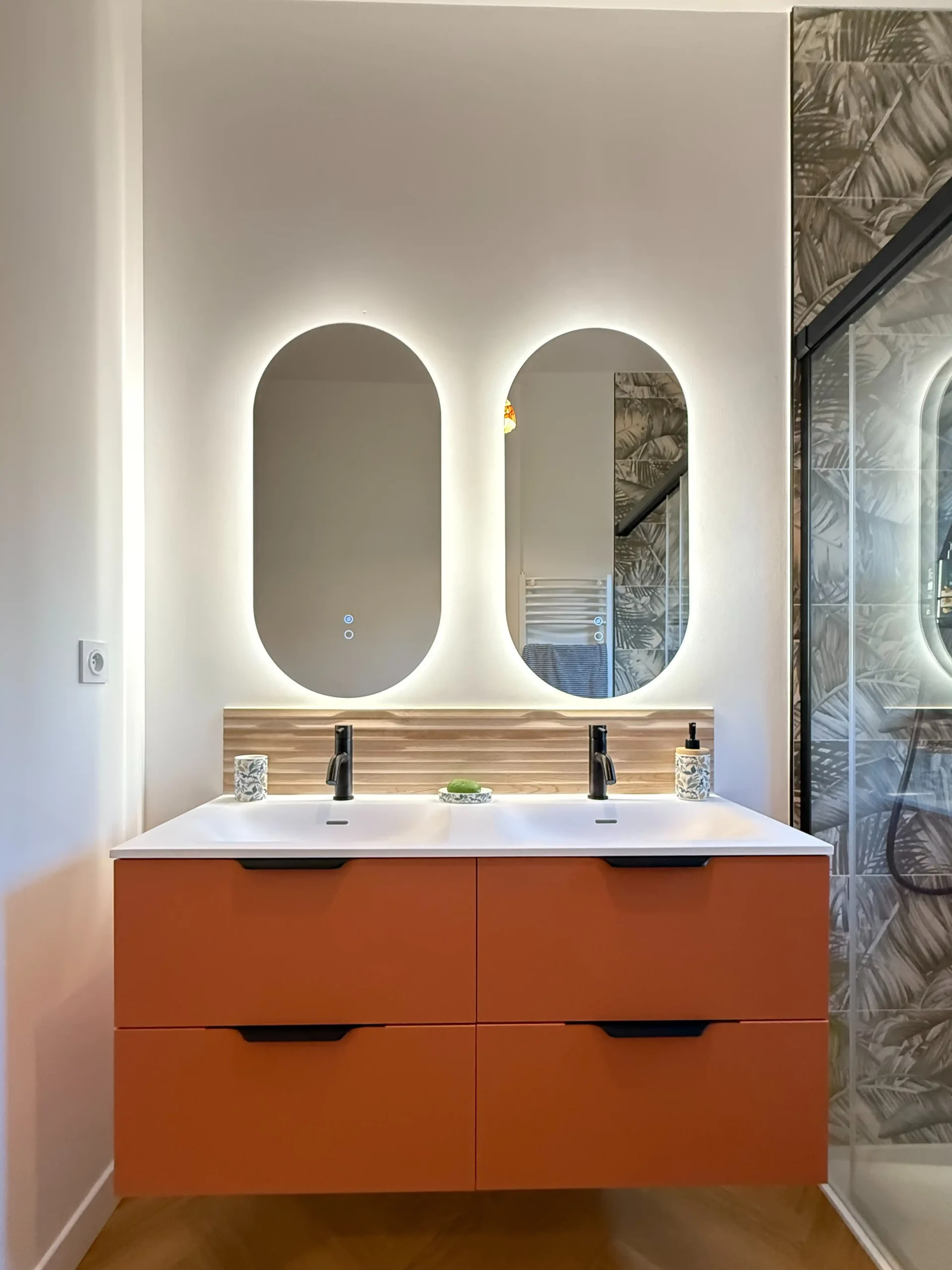 découvrez nos services experts en rénovation de salle de bains à bourg-la-reine pour 2025. transformez votre espace avec des solutions modernes et personnalisées.