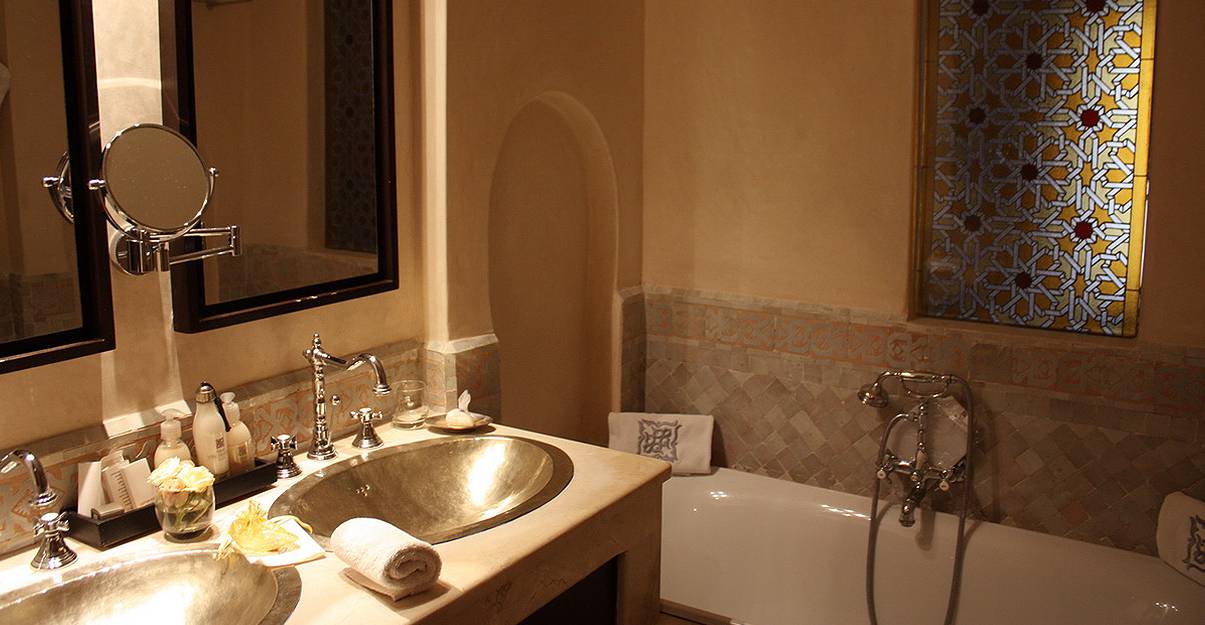 découvrez comment transformer votre salle de bains avec élégance et confort, tout en respectant votre budget grâce à nos solutions de rénovation abordables.