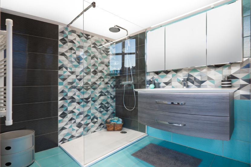 expert en rénovation de salle de bains à paris et brest, nous transformons vos espaces avec qualité et savoir-faire pour un résultat moderne et fonctionnel.