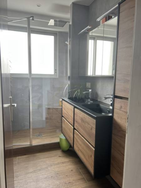 expert en rénovation de salle de bains à richebourg 78550 pour 2025 : modernisez votre espace avec des solutions sur mesure et des matériaux de qualité.